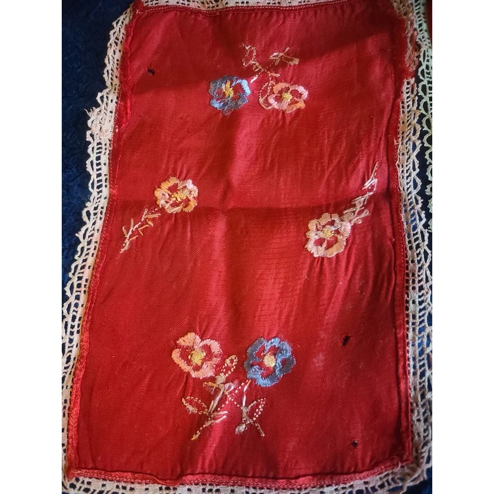 Vintage Terceira Azores Embroidered Red Silk Linens Set 3pc Floral Crochet Lace